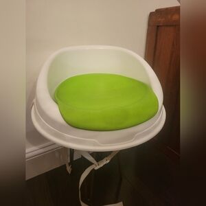 Safety 1st Childs Booster Seat with Two Straps for Under the Chair